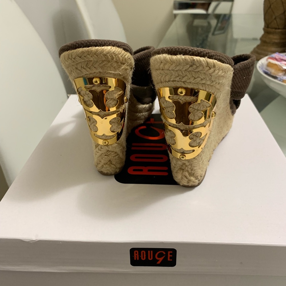 Tory Burch wedge heels size 10
